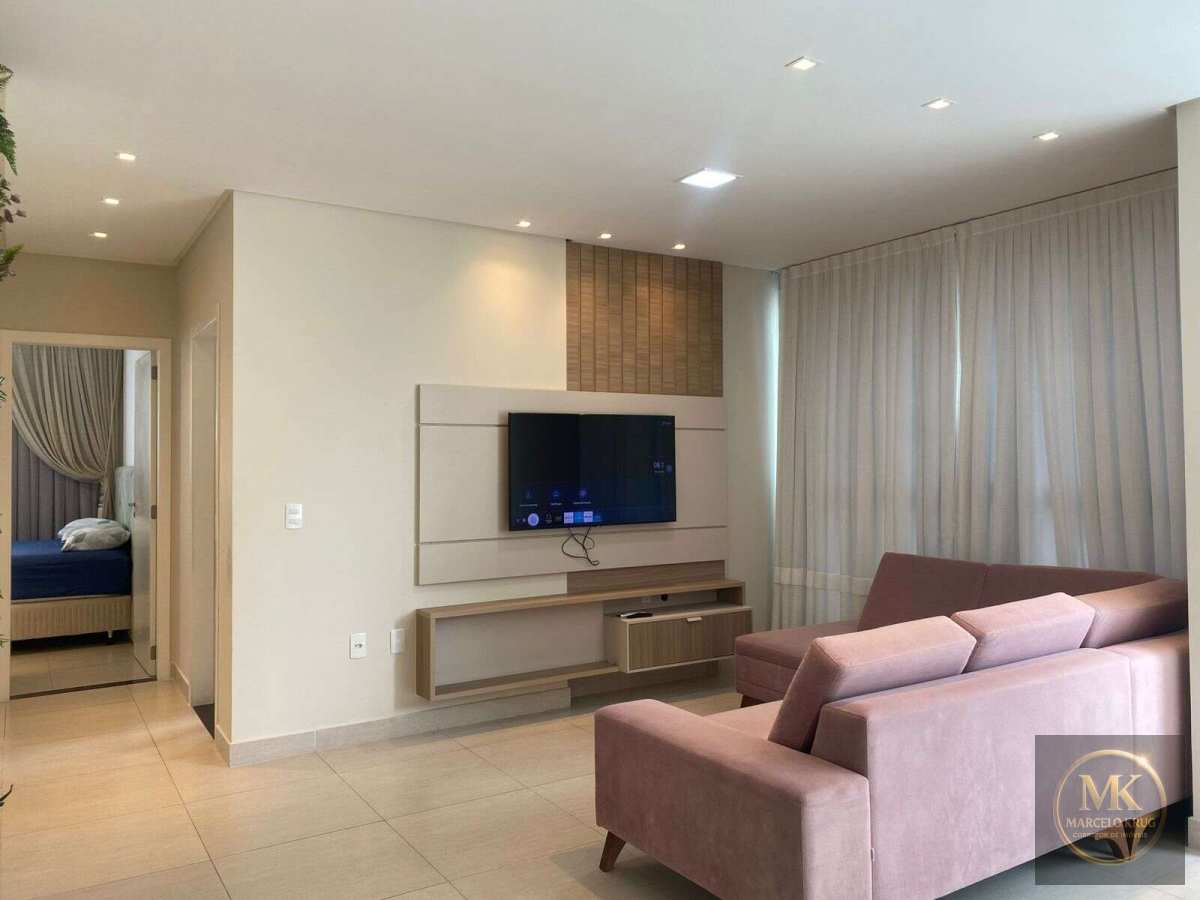 Aluguel Anual  Mobiliado com 3 Suítes, Churrasqueira, 135m² e 2 Vagas, Meia Praia - Marcelo Krug Corretor de Imóveis