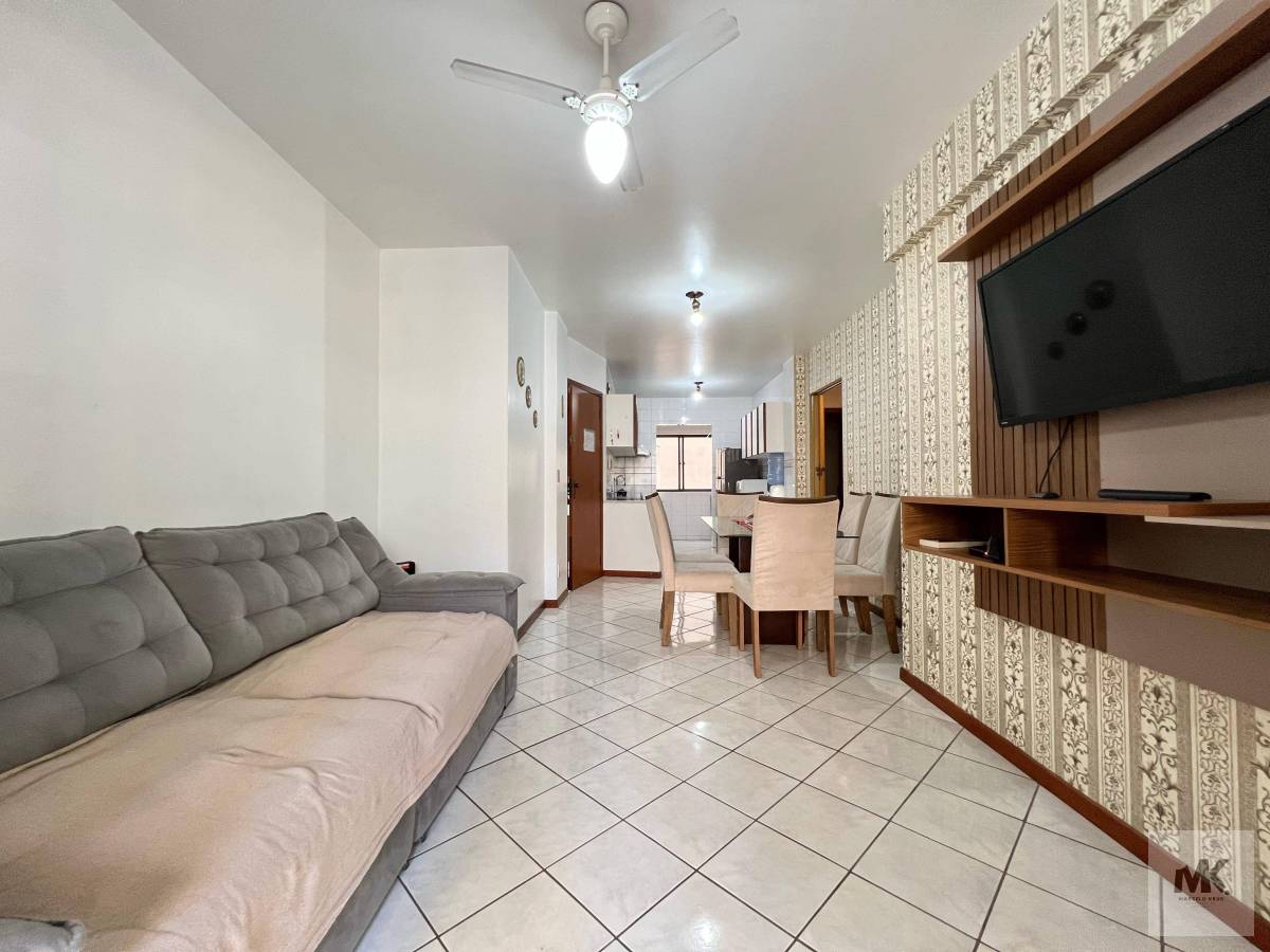 Apartamento 3 Dormitórios Sendo 1 Suíte + 1 Vaga de Garagem  com Ótima Localização em Meia Praia. - Marcelo Krug Corretor de Imóveis