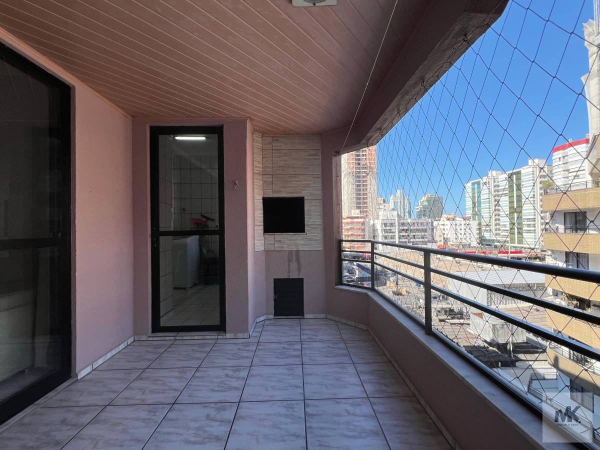 Apartamento 3 Dormitórios Sendo 1 Suíte + 1 Vaga 115m2 Privativos Pagamento Facilitado Direto Proprietário  em Meia Praia de Itapema