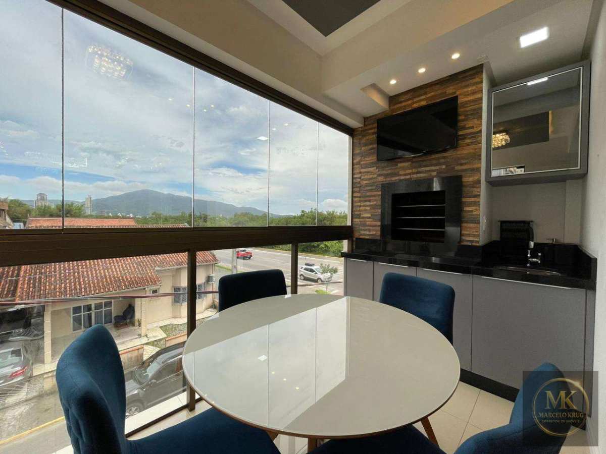 Apartamento 3 Dormitórios Sendo 1 suíte em Meia Praia Pagamento Facilitado Direto com Proprietário