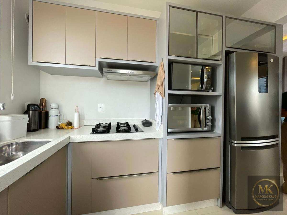 Apartamento 3 Dormitórios Sendo 1 suíte em Meia Praia Pagamento Facilitado Direto com Proprietário - Marcelo Krug Corretor de Imóveis