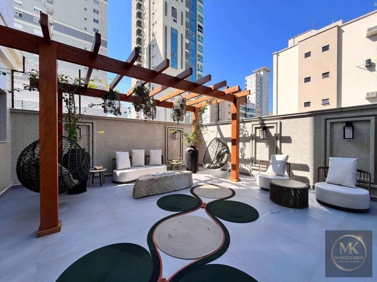 Apartamento 3 Suítes 135.00m² + 2 Vagas + Lazer Completo Pagamento Facilitado Direto Proprietário em Meia Praia Itapema SC - Marcelo Krug Corretor de Imóveis