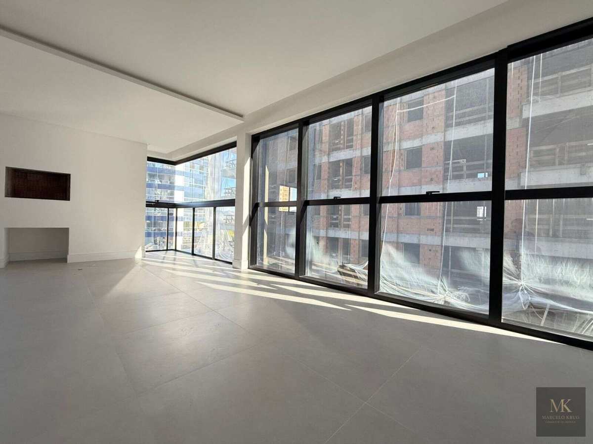 Apartamento 3 Suítes + 3 Vagas de Garagem + Lazer Pagamento Facilitado Direto Proprietário em Meia Praia de Itapema SC - Marcelo Krug Corretor de Imóveis