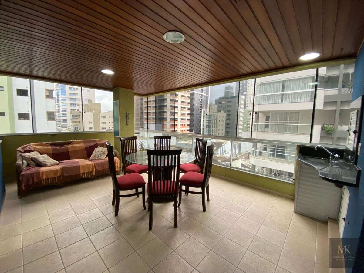 Apartamento 4 Dormitórios Sendo 2 suítes 159.00m2 Privativos Pagamento Facilitado Direto Proprietário em Meia Praia Itapema SC