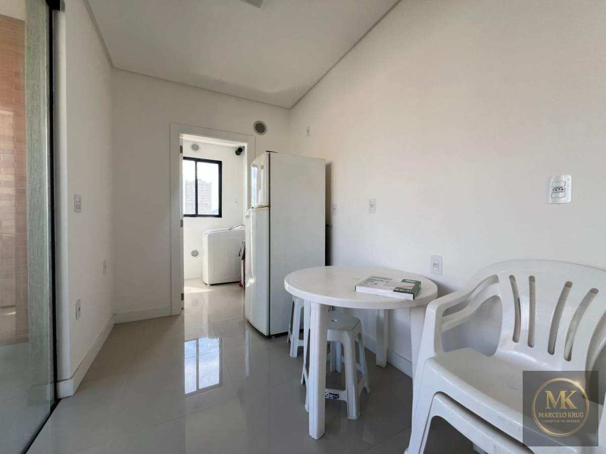 Apartamento á Venda 1 Suíte + 2 Demi Suítes 106.00m2 Privativos Pagamento Facilitado em Meia Praia Itapema - Marcelo Krug Corretor de Imóveis