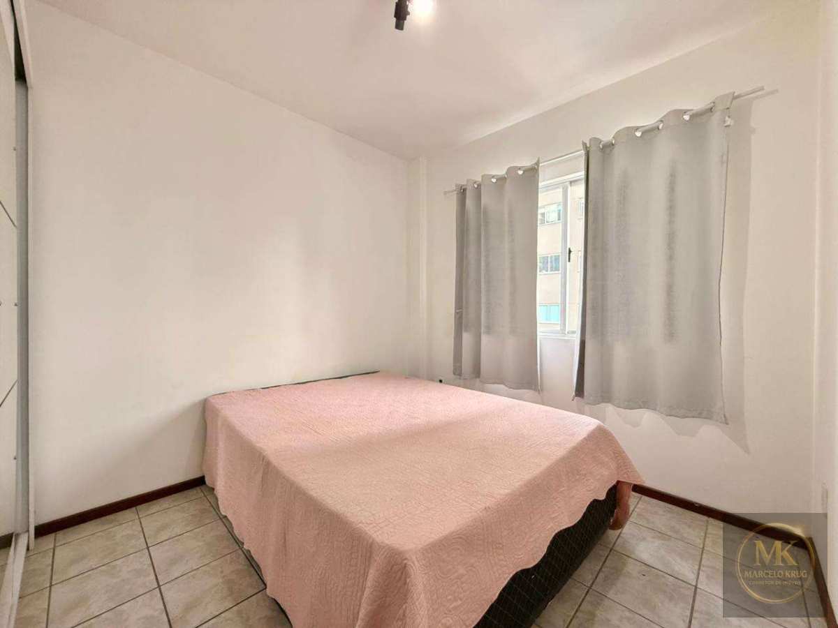 Apartamento á Venda 2 Dormitórios + 1 Vaga Rotativa Pagamento Facilitado Bairro Meia Praia de Itapema SC - Marcelo Krug Corretor de Imóveis