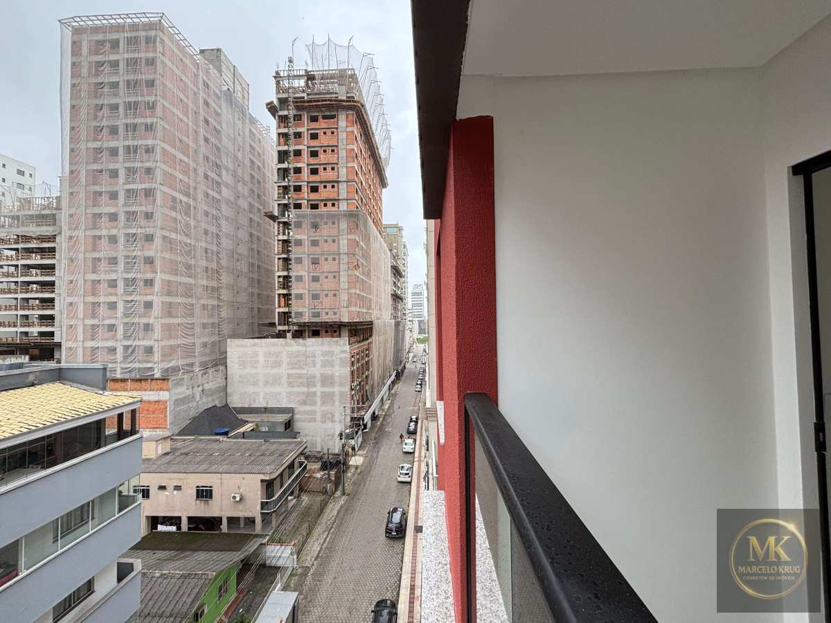 Apartamento á Venda 2 Dormitórios Sendo 1 Suíte 67.69m2 Privativos no Bairro Morretes em Itapema Somente á Vista Valor abaixo - Marcelo Krug Corretor de Imóveis