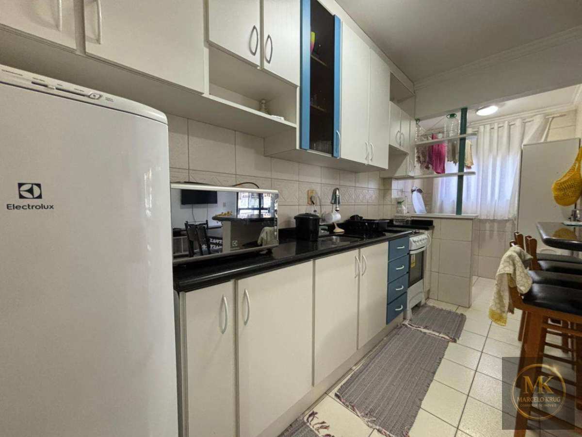 Apartamento á Venda 2 Dormitórios Sendo 1 Suíte 80.m2 Privativos Quadra Mar em Meia Praia Pagamento Facilitado Direto com Dono. - Marcelo Krug Corretor de Imóveis