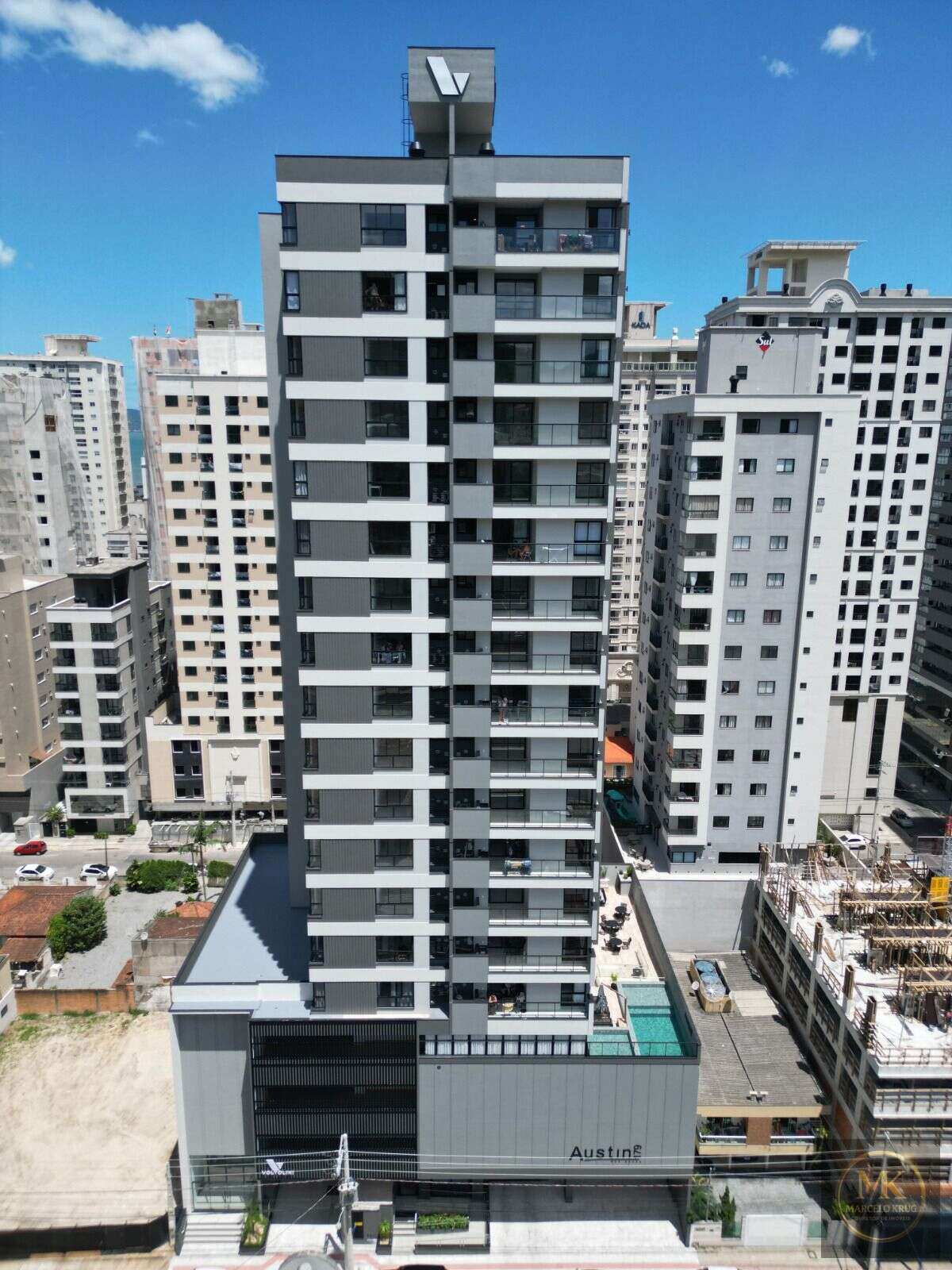 Apartamento á Venda 2 Suítes Sendo 70m2 Privativos 2 vagas Pagamento Direto Cliente Morretes Itapema