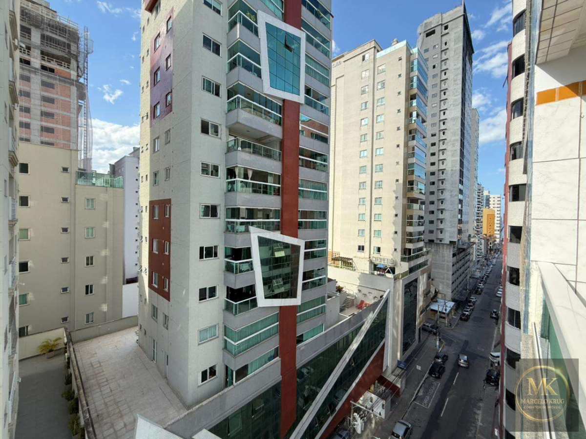 Apartamento á Venda 3 Dormitórios sendo 1 suíte + 1 Vaga Pagamento Facilitado Direto com Dono Meia Praia Itapema - Marcelo Krug Corretor de Imóveis