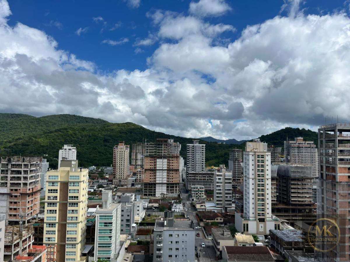 Apartamento á Venda 3 Dormitórios Sendo 1 Suíte + 1 Vaga 70m2 Privativos Bairro Morretes Pagamento Facilitado Direto.