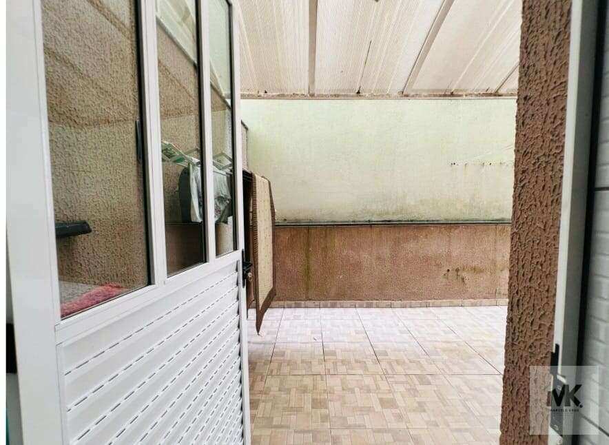 Apartamento á Venda 3 Dormitórios Sendo 1 Suíte + 1 Vaga  110m2 R$ 997.500,00  Privativos em Meia Praia - Marcelo Krug Corretor de Imóveis