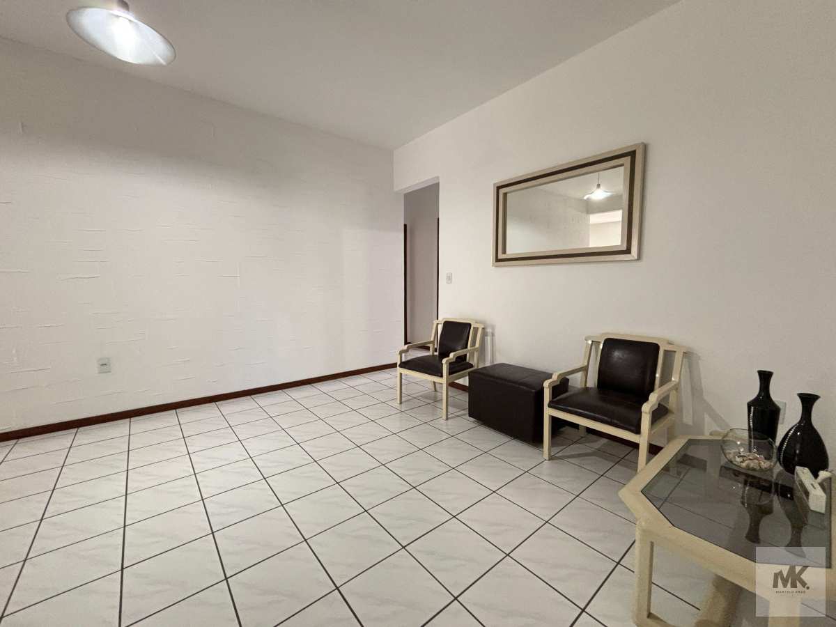 Apartamento á Venda 3 Dormitórios Sendo 1 suíte + 1 Vaga 192.00m2 Pagamento Facilitado em Meia Praia Itapema SC - Marcelo Krug Corretor de Imóveis