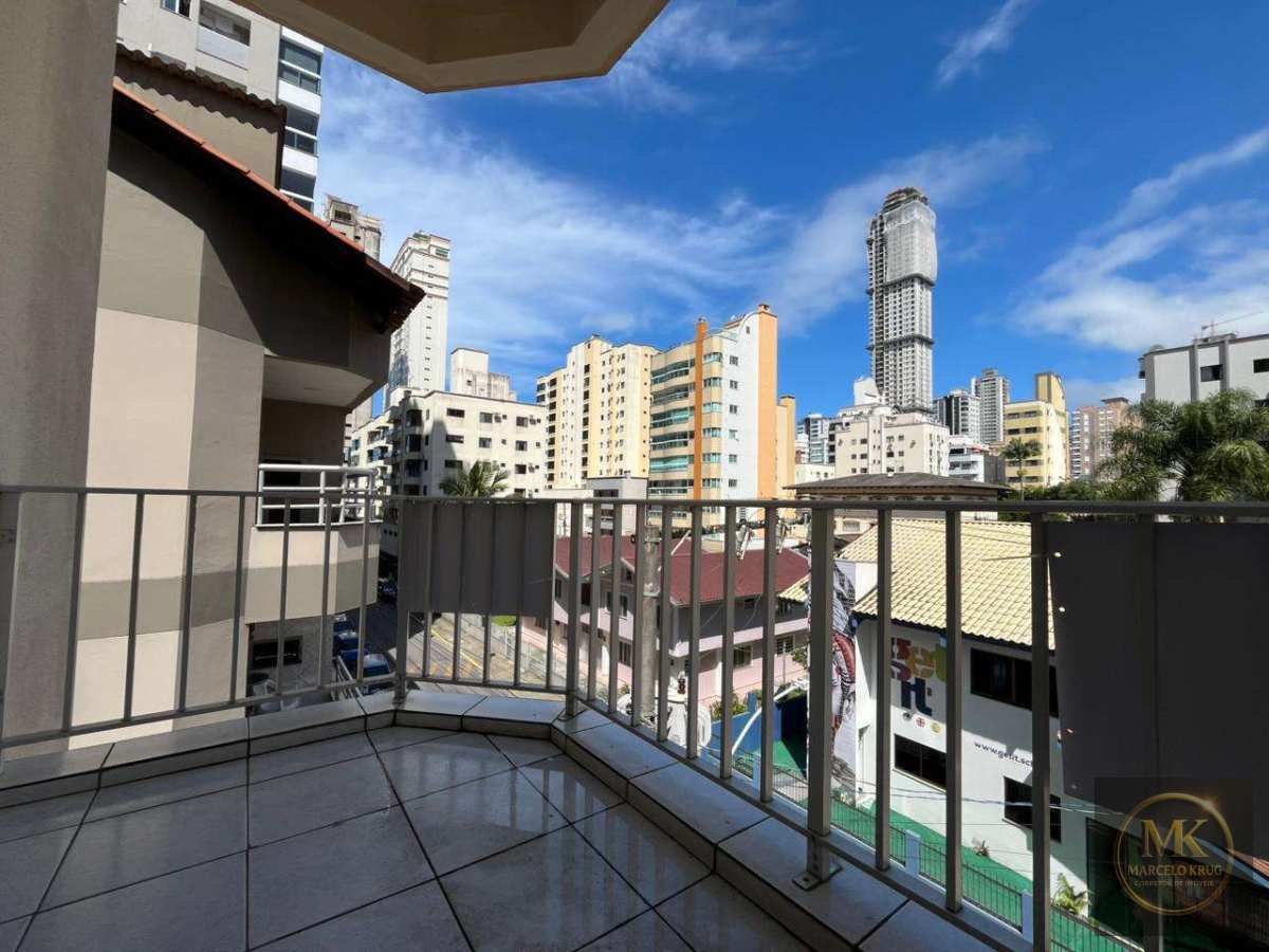 Apartamento á Venda 3 Dormitórios Sendo 1 Suíte 108.00m2 Privativos Pagamento Facilitado Direto em Meia Praia Itapema - Marcelo Krug Corretor de Imóveis