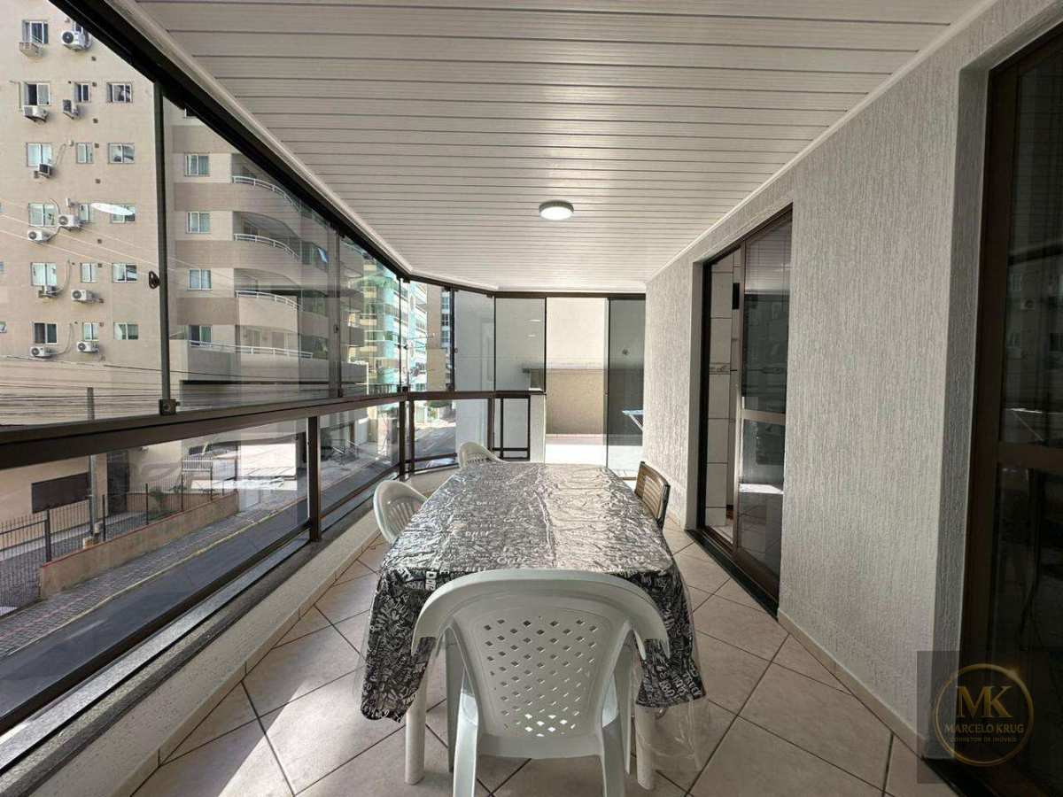 Apartamento á Venda 3 Dormitórios sendo 1 suíte 123m2 Privativos  + 2 Vagas no Centro de Itapema Pagamento Facilitado. - Marcelo Krug Corretor de Imóveis