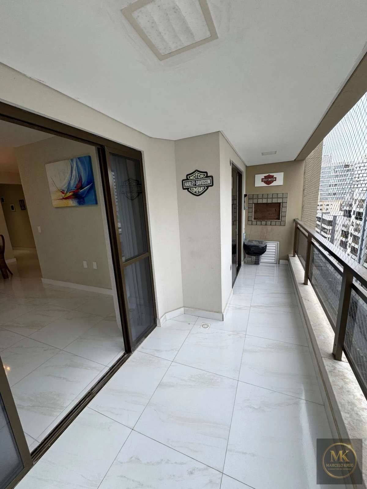 Apartamento á Venda 3 Dormitórios Sendo 1 Suíte 130.48m2 Privativos Pagamento Super Facilitado Direto Dono em Meia Praia Itapema - Marcelo Krug Corretor de Imóveis