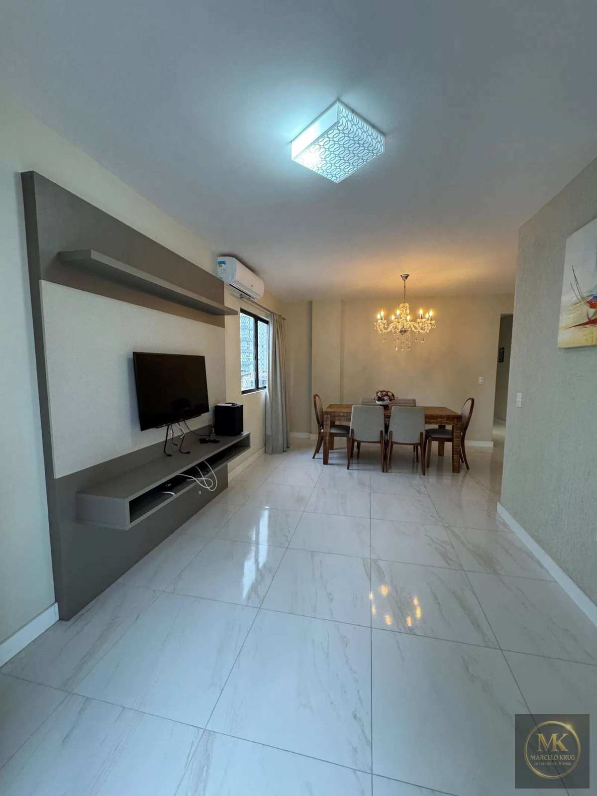 Apartamento á Venda 3 Dormitórios Sendo 1 Suíte 130.48m2 Privativos Pagamento Super Facilitado Direto Dono em Meia Praia Itapema - Marcelo Krug Corretor de Imóveis