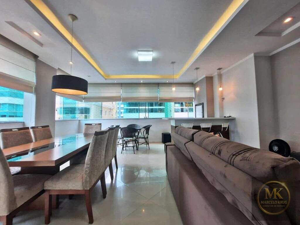 Apartamento á Venda 3 Dormitórios Sendo 1 suíte 132.m2 Privativos Pagamento Direto com Dono em Meia Praia Itapema - Marcelo Krug Corretor de Imóveis