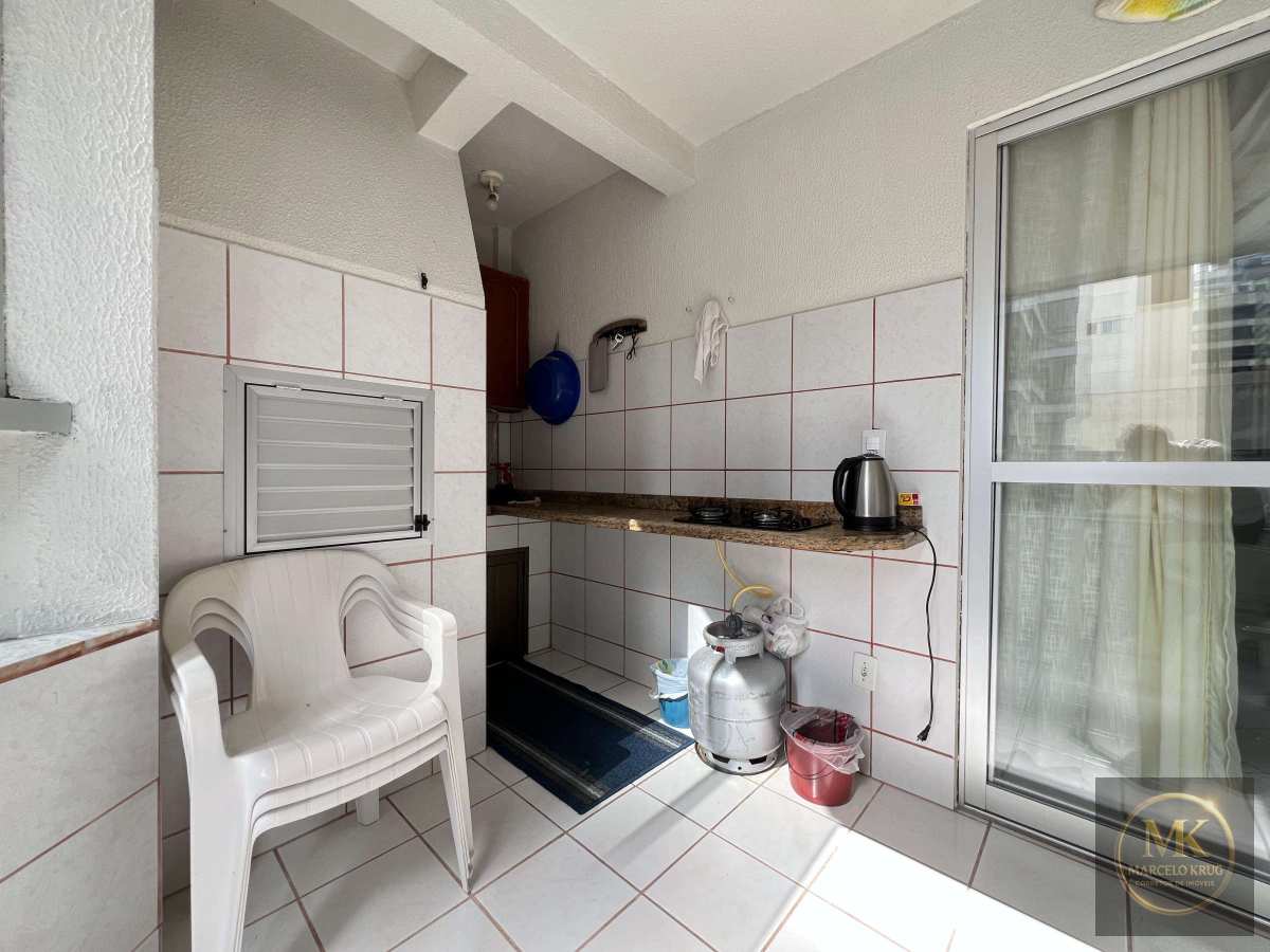 Apartamento á Venda 3 Dormitórios sendo 1 Suíte, 140m2 Privativos  Pagamento Facilitado com Proprietário em Meia Praia de Itapema - Marcelo Krug Corretor de Imóveis