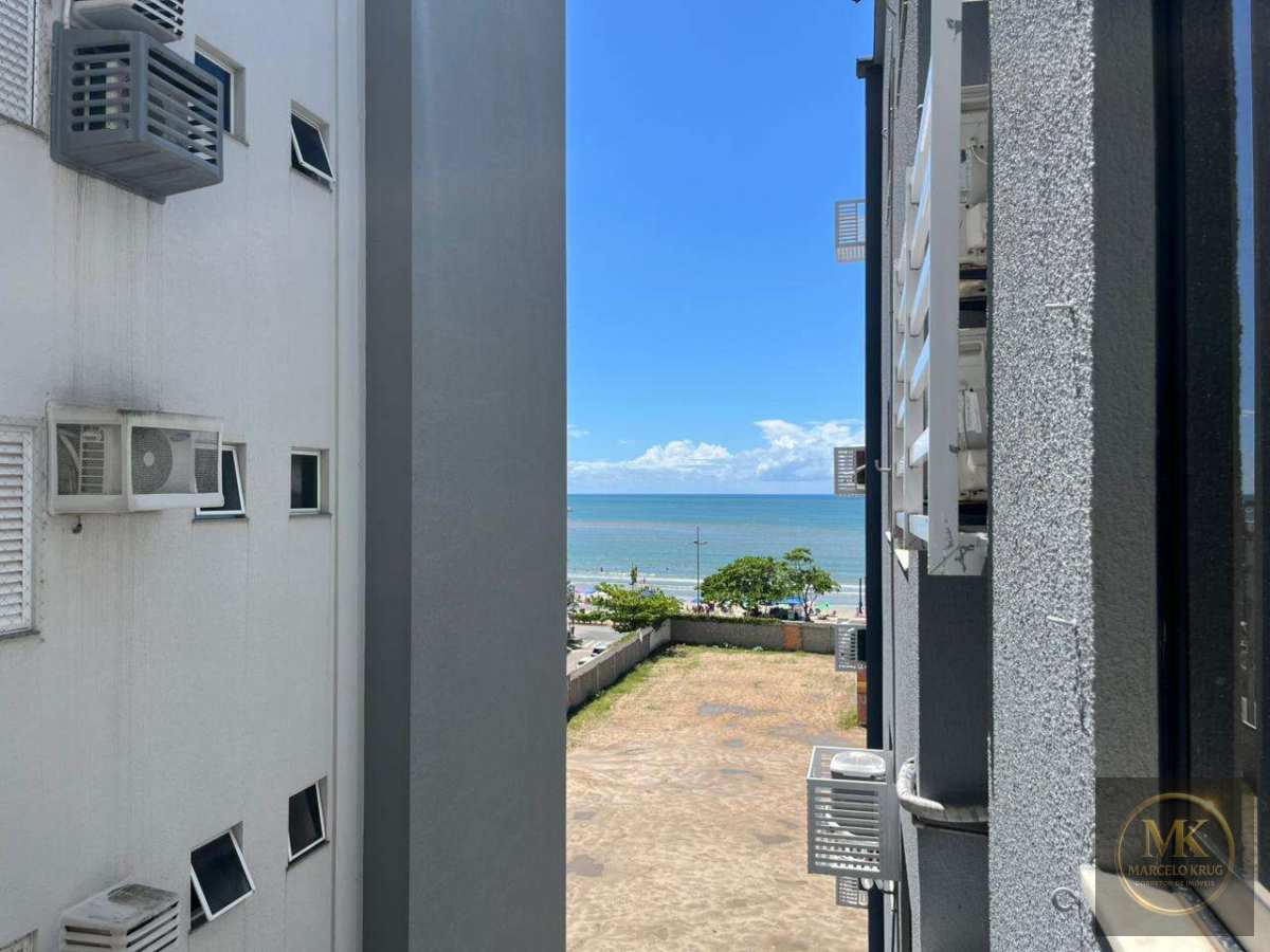 Apartamento á venda 3 Dormitórios Sendo 1 Suíte 147m2 Privativos + 1 Vaga Pagamento Facilitado Bairro Centro Itapema - Marcelo Krug Corretor de Imóveis