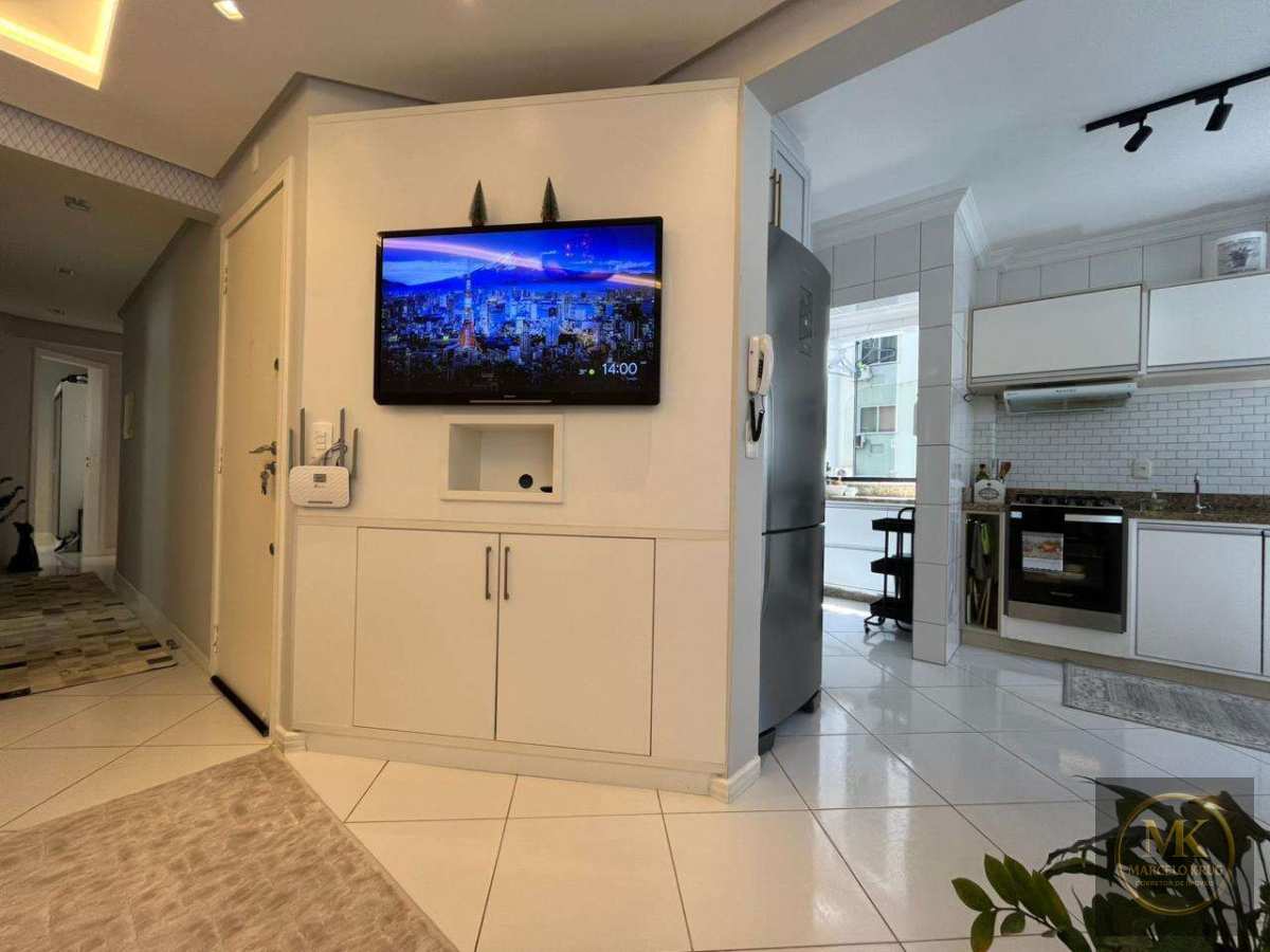 Apartamento á Venda 3 Dormitórios Sendo 2 Suítes + 2 Vagas Pagamento Facilitado Direto com Dono em Meia Praia de Itapema - Marcelo Krug Corretor de Imóveis