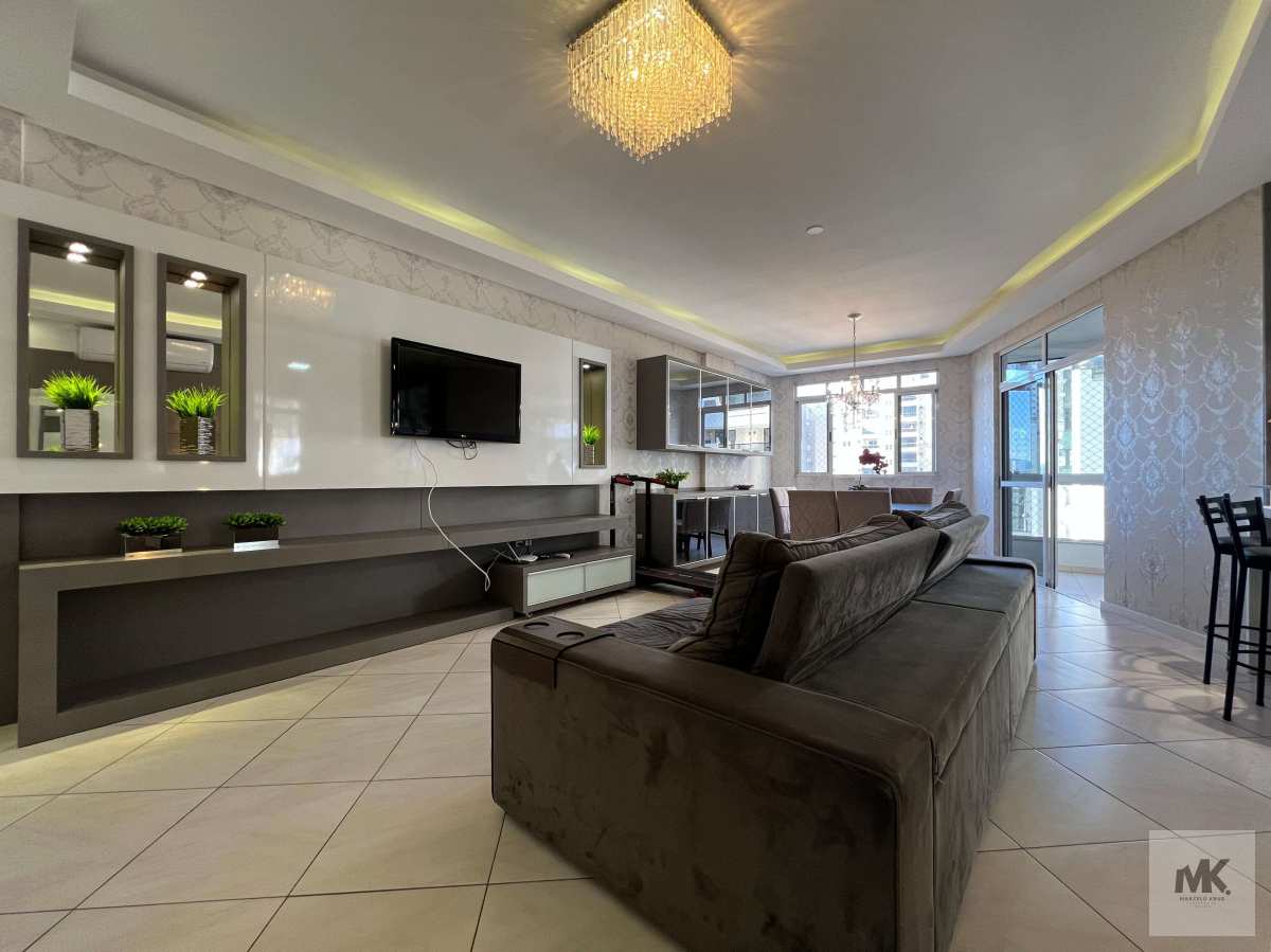 Apartamento á Venda 3 Dormitórios Sendo 2 suítes + 2 vagas Pagamento Facilitado Direto Proprietário em Meia Praia Itapema - Marcelo Krug Corretor de Imóveis