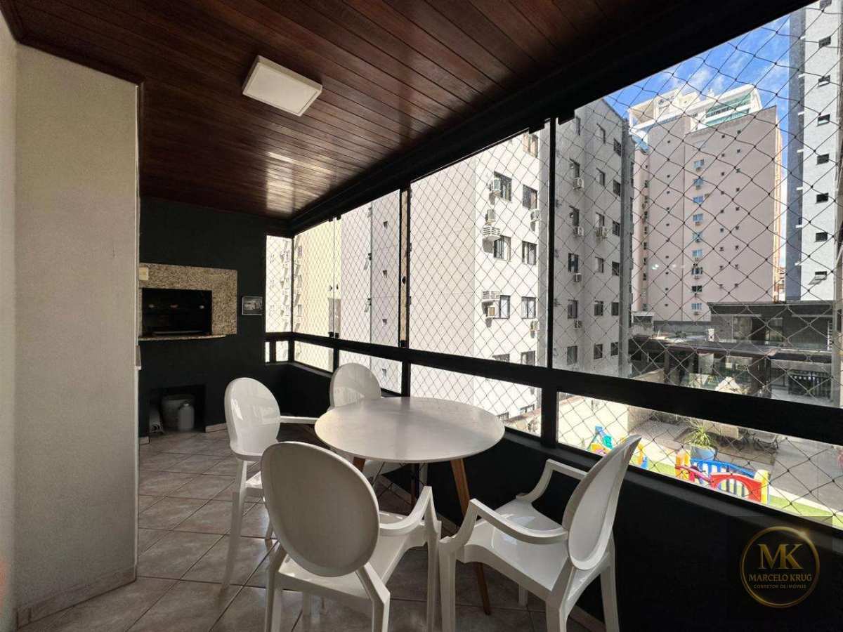 Apartamento á Venda 3 Dormitórios sendo a suíte 115.00 Privativos 1 Vaga  Pagamento Direto Cliente Meia Praia Itapema - Marcelo Krug Corretor de Imóveis