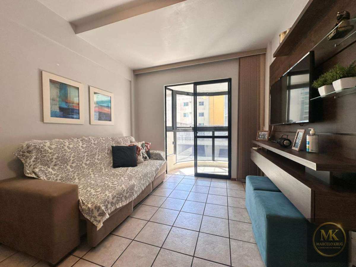 Apartamento á Venda 3 Dormitórios sendo1 Suíte 120m2 Privativos Pagamento Facilitado em Meia Praia de Itapema - Marcelo Krug Corretor de Imóveis