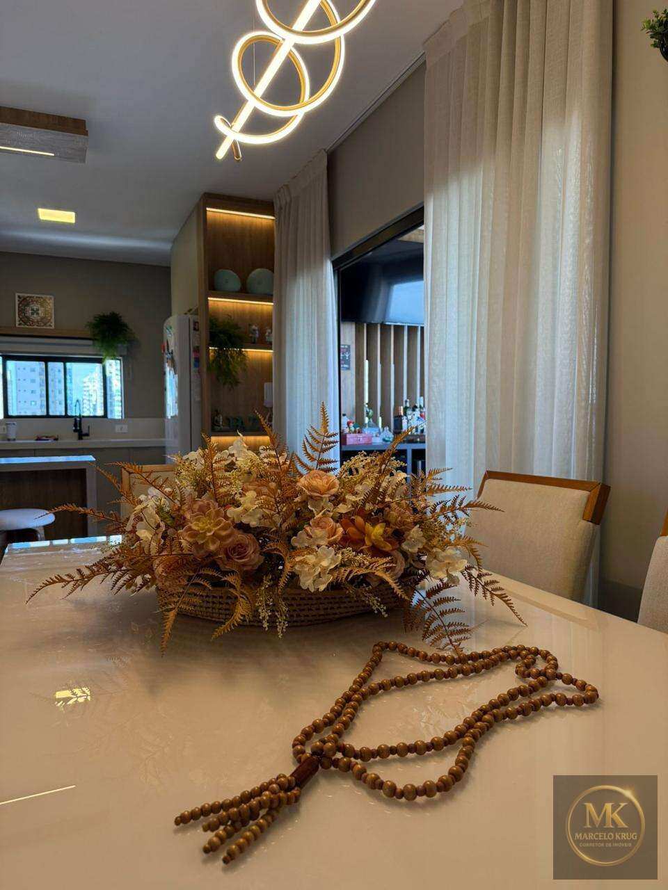 Apartamento á Venda 3 suítes 110.00m2 Privativos + 2 Vagas em Meia Praia Itapema Pagamento Facilitado Direto Proprietário - Marcelo Krug Corretor de Imóveis