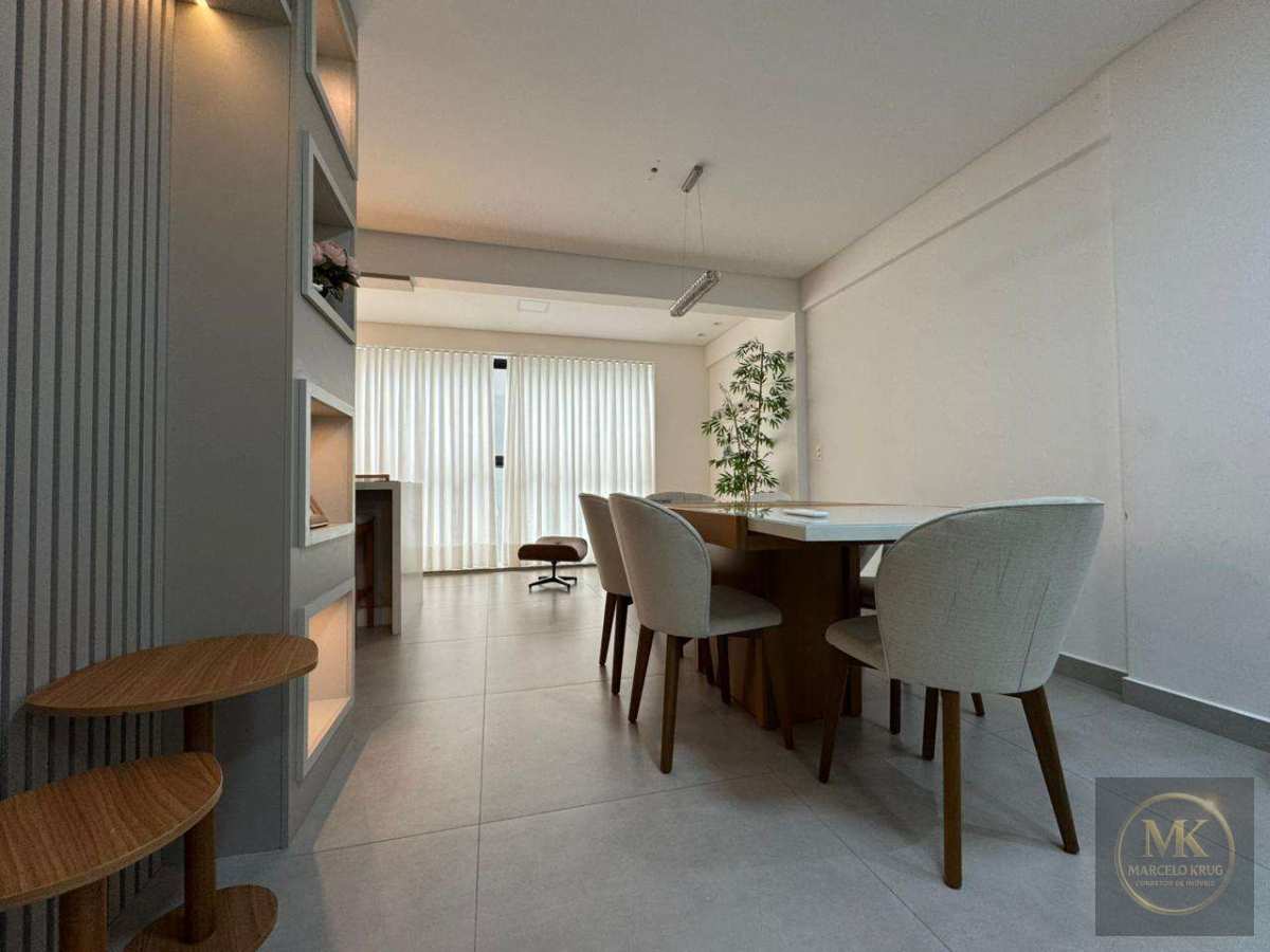 Apartamento á Venda 3 Suítes 110m2 Privativos 2 vagas Pagamento Direto Cliente Meia Praia Itapema SC - Marcelo Krug Corretor de Imóveis