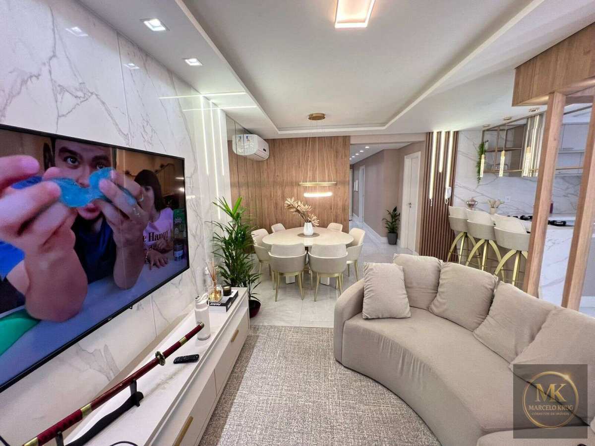 Apartamento á Venda 3 Suítes 114m2 Privativos Pagamento Facilitado Direto Proprietário em Meia Praia de Itapema SC