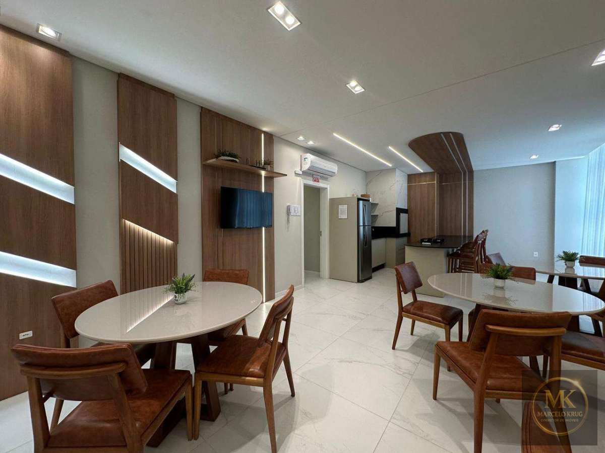 Apartamento á Venda 3 Suítes 118m2 Privativos 2 vagas Pagamento Facilitado Direto Cliente Centro de Itapema - Marcelo Krug Corretor de Imóveis