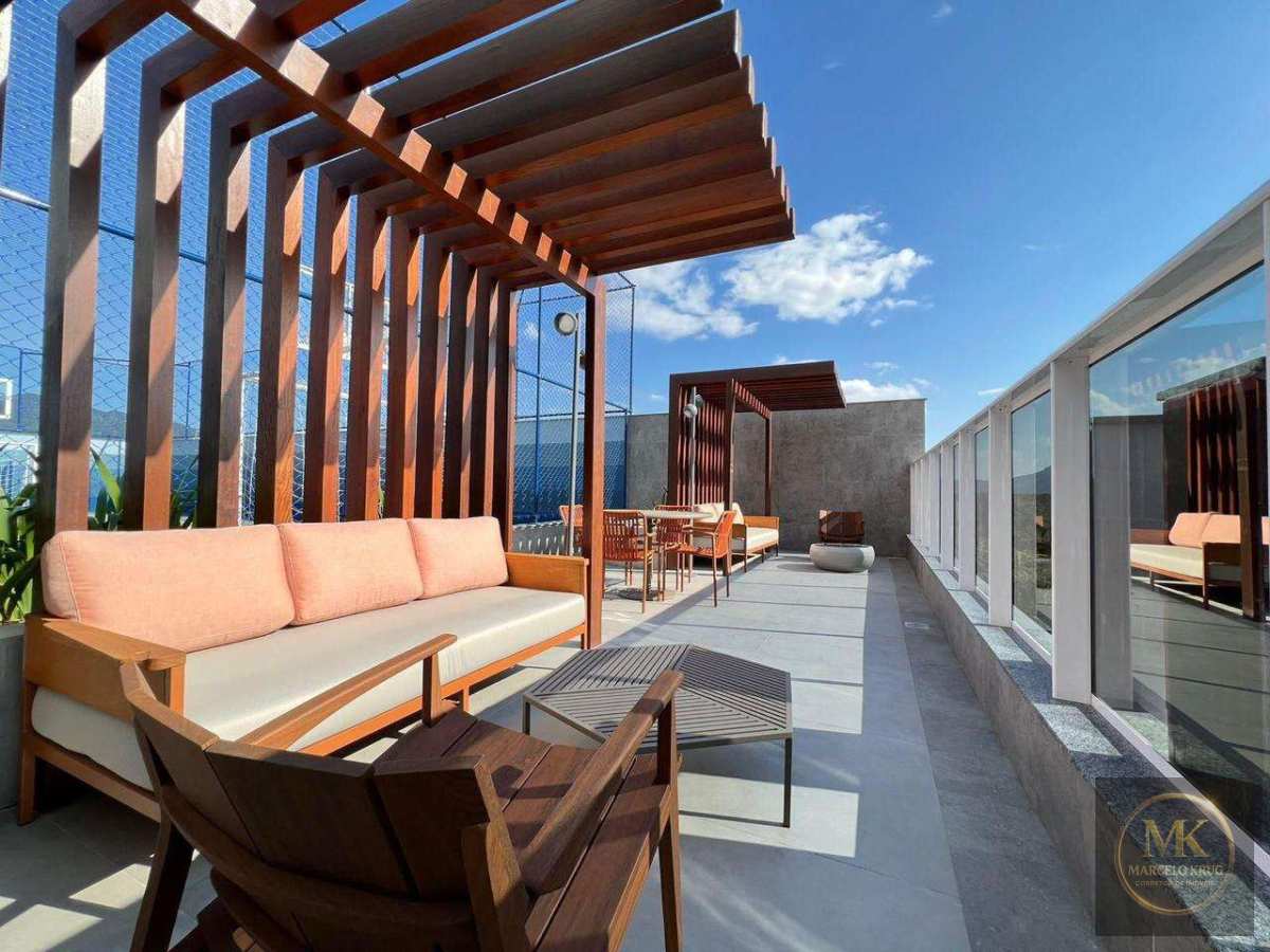 Apartamento á Venda 3 Suítes  128m2 Privativos 3 vagas Pagamento Direto Cliente Meia Praia Itapema - Marcelo Krug Corretor de Imóveis