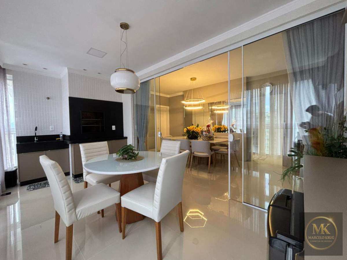 Apartamento á Venda 3 suítes 130.00m2 Privativos, Pagamento Facilitado Direto Dono em Meia Praia Itapema - Marcelo Krug Corretor de Imóveis