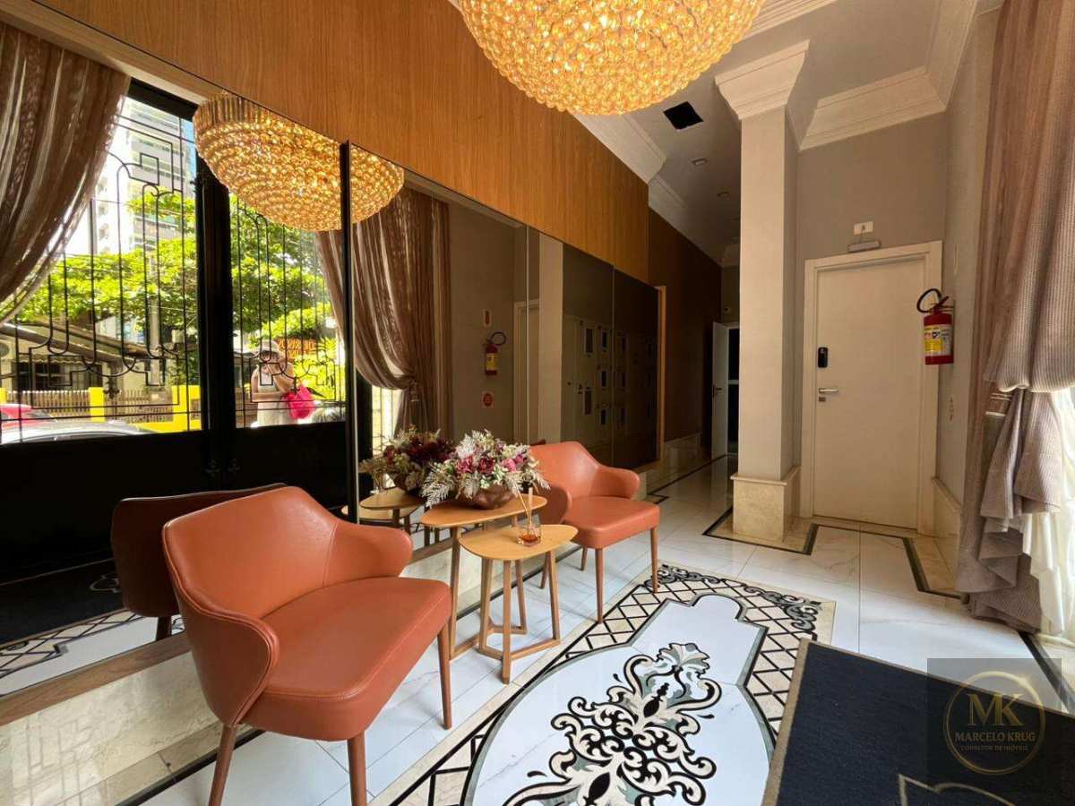 Apartamento á Venda 3 Suítes 137m2 Privativos 2 vagas , Sem Mobília Pagamento Direto Cliente Meia Praia Itapema SC - Marcelo Krug Corretor de Imóveis