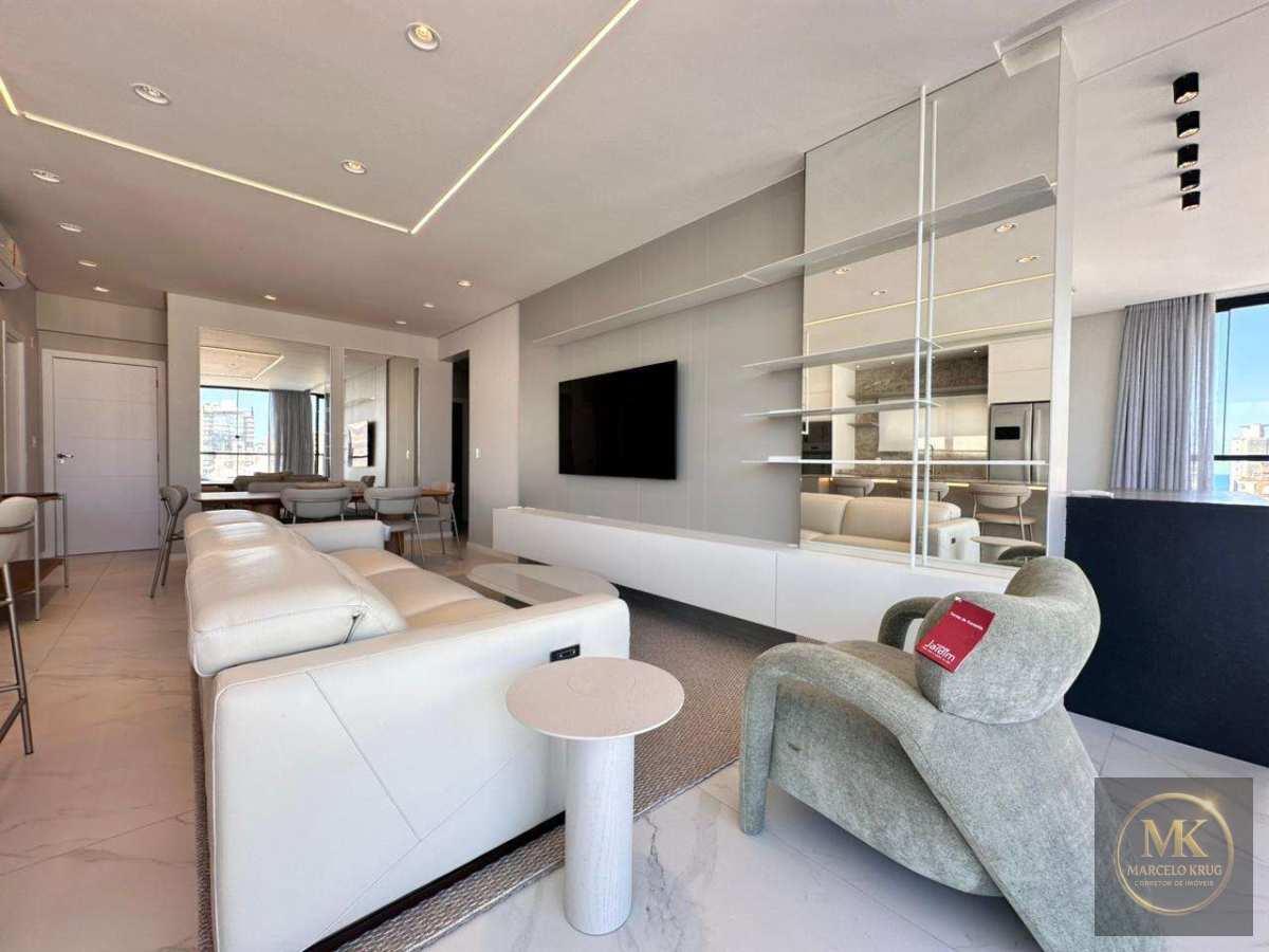 Apartamento á Venda 3 Suítes 138m2 Privativos 2 vagas Pagamento Direto Cliente Meia Praia Itapema SC - Marcelo Krug Corretor de Imóveis
