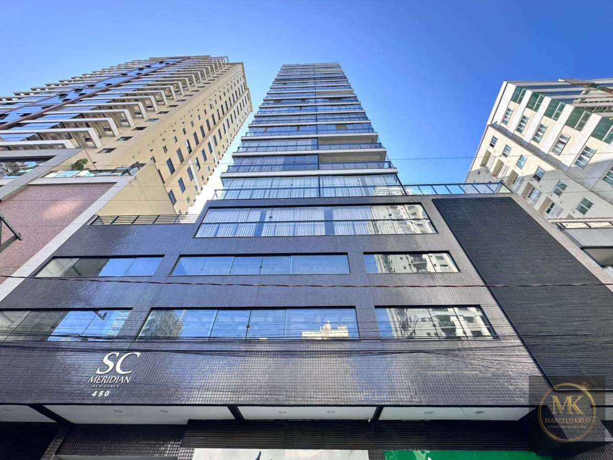 Apartamento á Venda 3 Suítes 138m2 Privativos 2 vagas Pagamento Direto Cliente Meia Praia Itapema SC