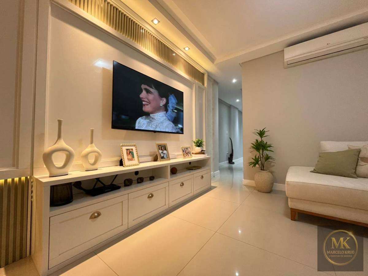 Apartamento á Venda 3 suítes 144m2 Privativos Pagamento Facilitado Direto com Dono em Meia Praia de Itapema - Marcelo Krug Corretor de Imóveis