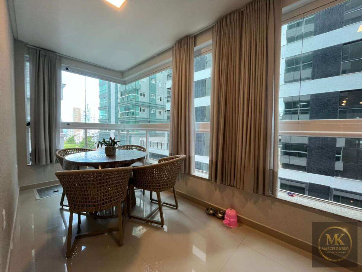 Apartamento á Venda 3 suítes 144m2 Privativos Pagamento Facilitado Direto com Dono em Meia Praia de Itapema - Marcelo Krug Corretor de Imóveis