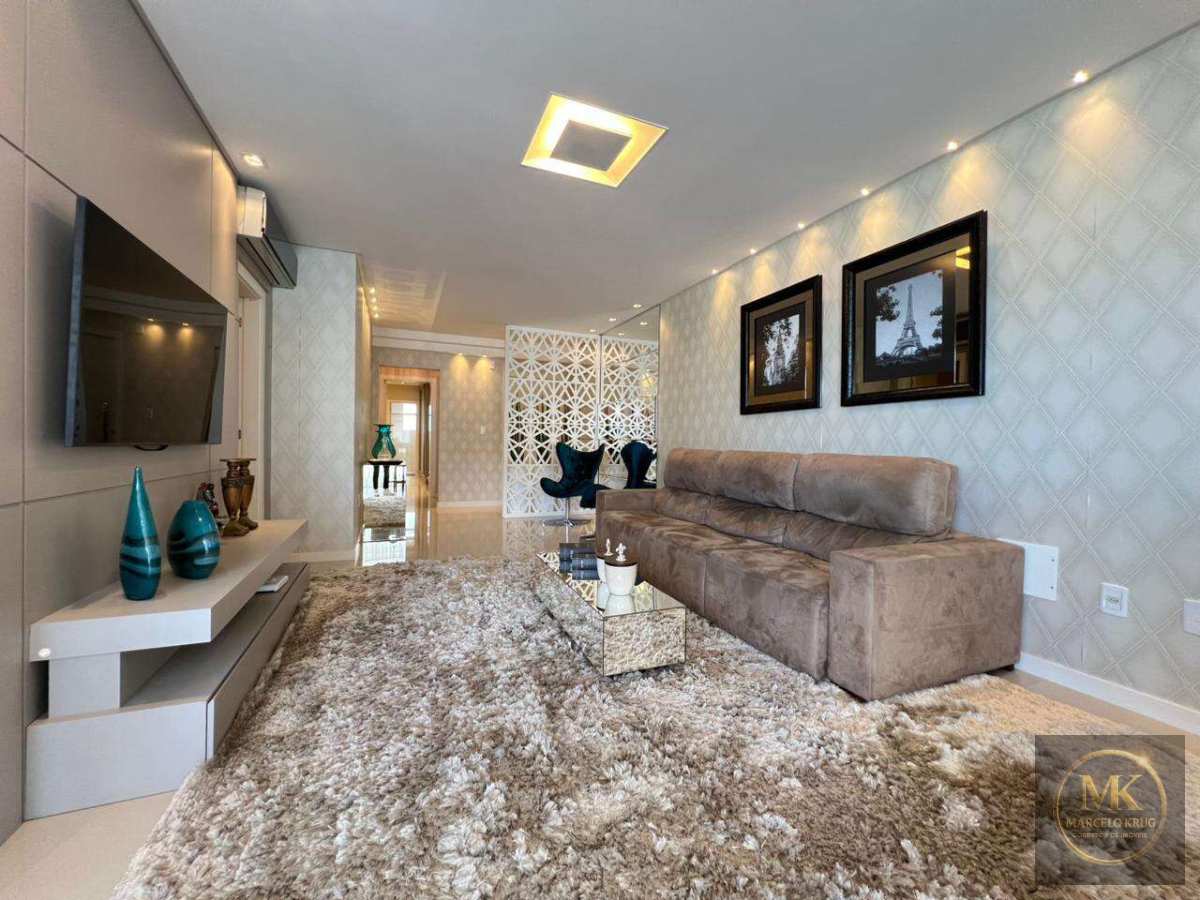 Apartamento á Venda 3 suítes 148.00m2 Privativos Mobiliado Pagamento facilitado Direto Proprietário Meia Praia Itapema - Marcelo Krug Corretor de Imóveis