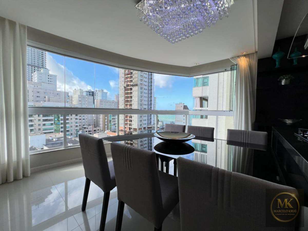 Apartamento á Venda 3 suítes 148.00m2 Privativos Mobiliado Pagamento facilitado Direto Proprietário Meia Praia Itapema