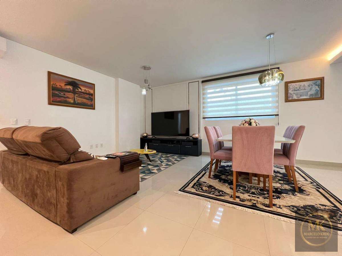 Apartamento á Venda 3 suítes 150m2 Privativos 3 Vagas de Garagem Pagamento Facilitado Direto Dono Meia Praia Itapema - Marcelo Krug Corretor de Imóveis