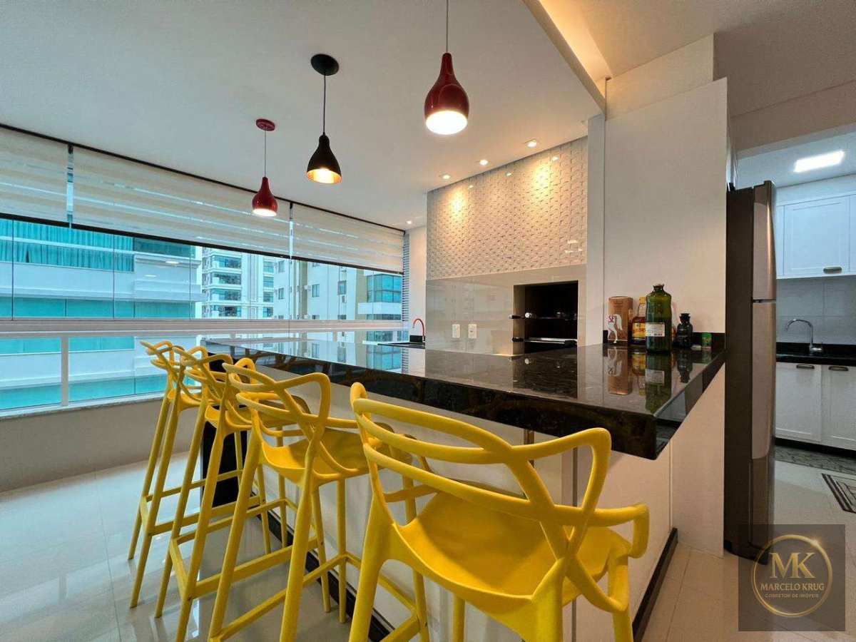 Apartamento á Venda 3 suítes 150m2 Privativos 3 Vagas de Garagem Pagamento Facilitado Direto Dono Meia Praia Itapema - Marcelo Krug Corretor de Imóveis