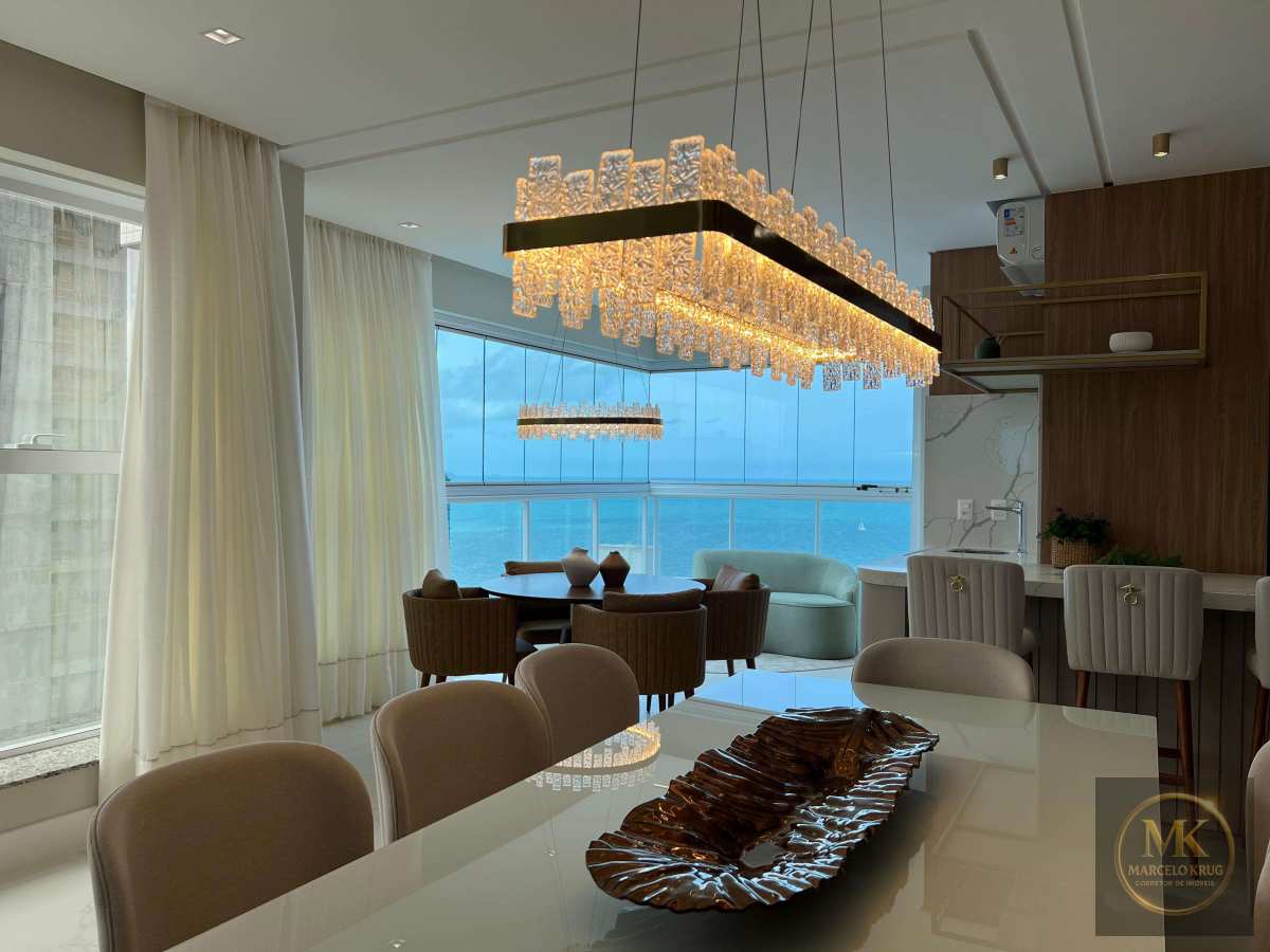 Apartamento á Venda 3 Suítes 160m2 Privativos + 3 vagas Pagamento Facilitado com Dono em Meia Praia de Itapema