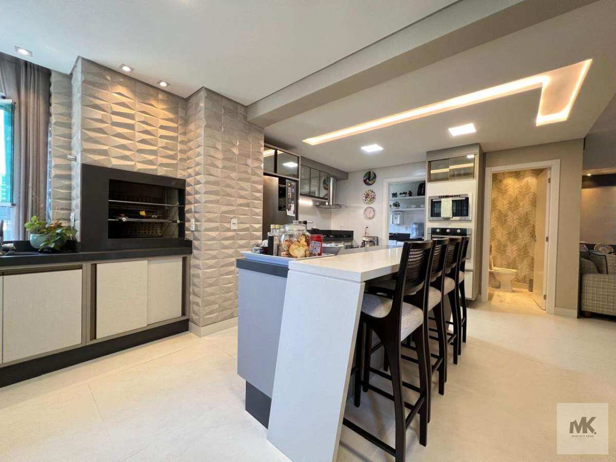 Apartamento á Venda 3 Suítes + 2 Vagas 123.00 Privativos + Lazer Completo - Pagamento Facilitado. em Meia Praia Itapema SC - Marcelo Krug Corretor de Imóveis