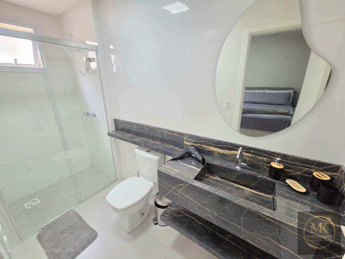 Apartamento á venda 3 suítes + 2 vagas 134.00m2 Privativos Pagamento Facilitado Direto com Dono em Meia Praia de Itapema - Marcelo Krug Corretor de Imóveis