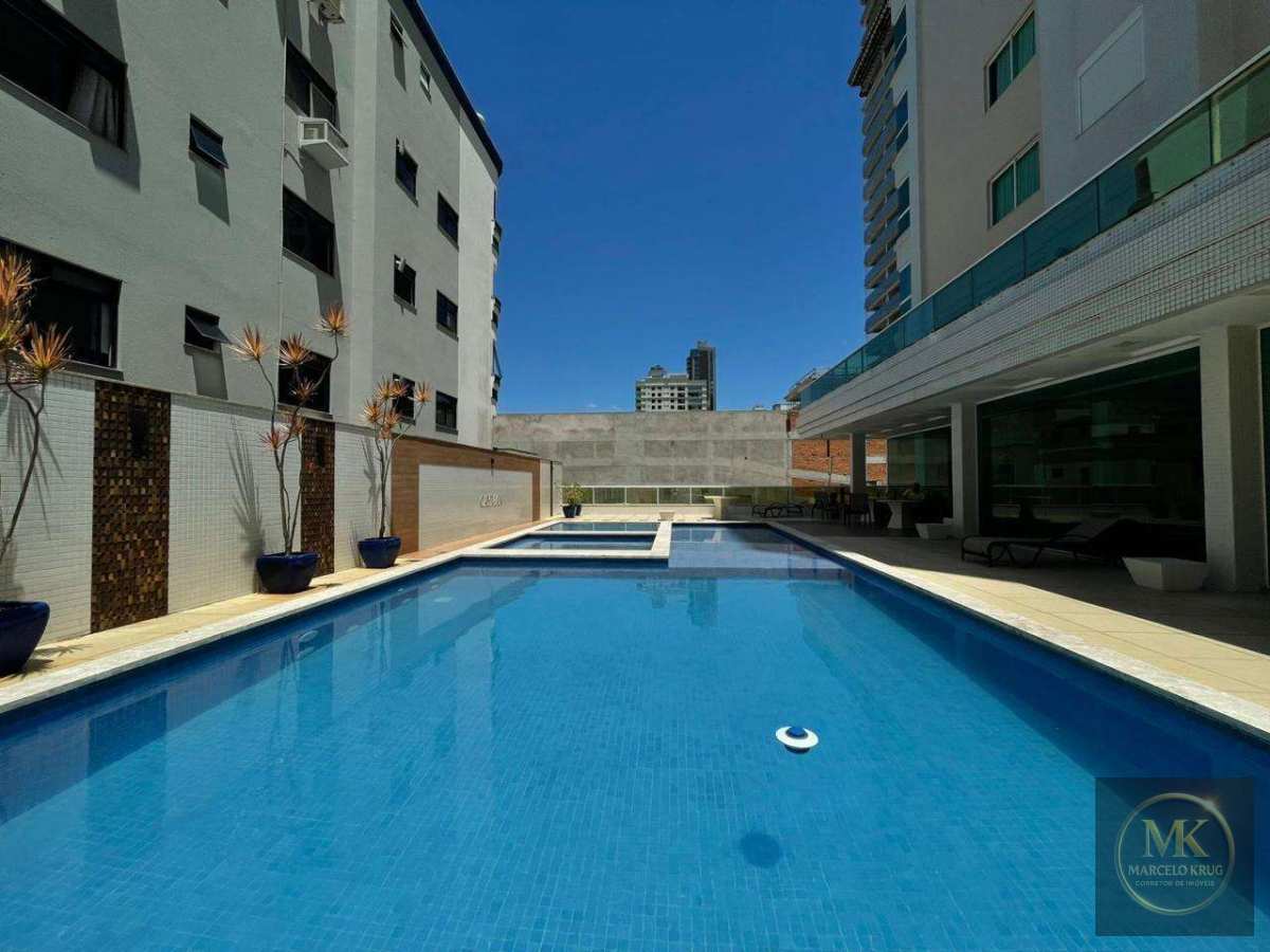 Apartamento á Venda 3 suítes 2 vagas 243m2 privativos Pagamento Facilitado Direto com Dono Meia Praia Itapema