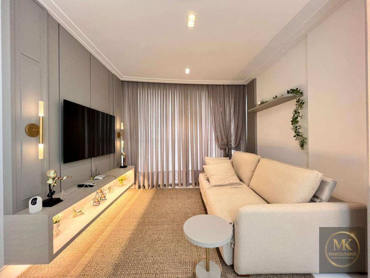 Apartamento á venda 3 suítes ,2 vagas Mobiliado 129.34m2 Privativos Pagamento Facilitado Direto com Dono Meia Praia Itapema - Marcelo Krug Corretor de Imóveis