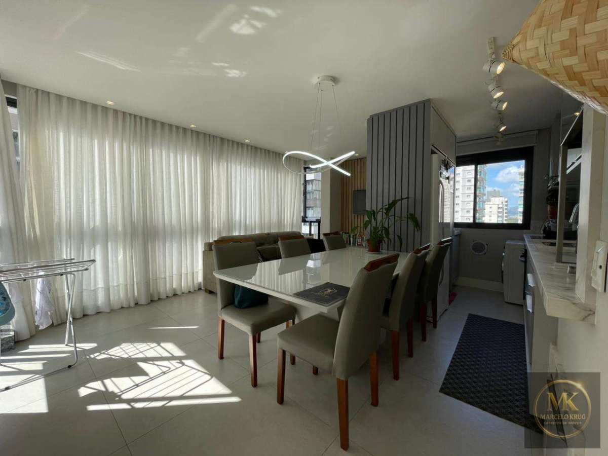 Apartamento à Venda 3 suítes 98.00m2 Privativos Pagamento Super Facilitado Direto com Dono Meia Praia de Itapema