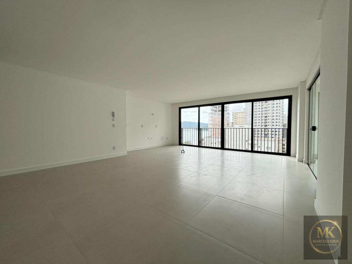 Apartamento á Venda 3 suítes com 144.65 m2 Privativos 2 Vagas Pagamento Parcelado Direto Proprietário Perequê Porto Belo - Marcelo Krug Corretor de Imóveis